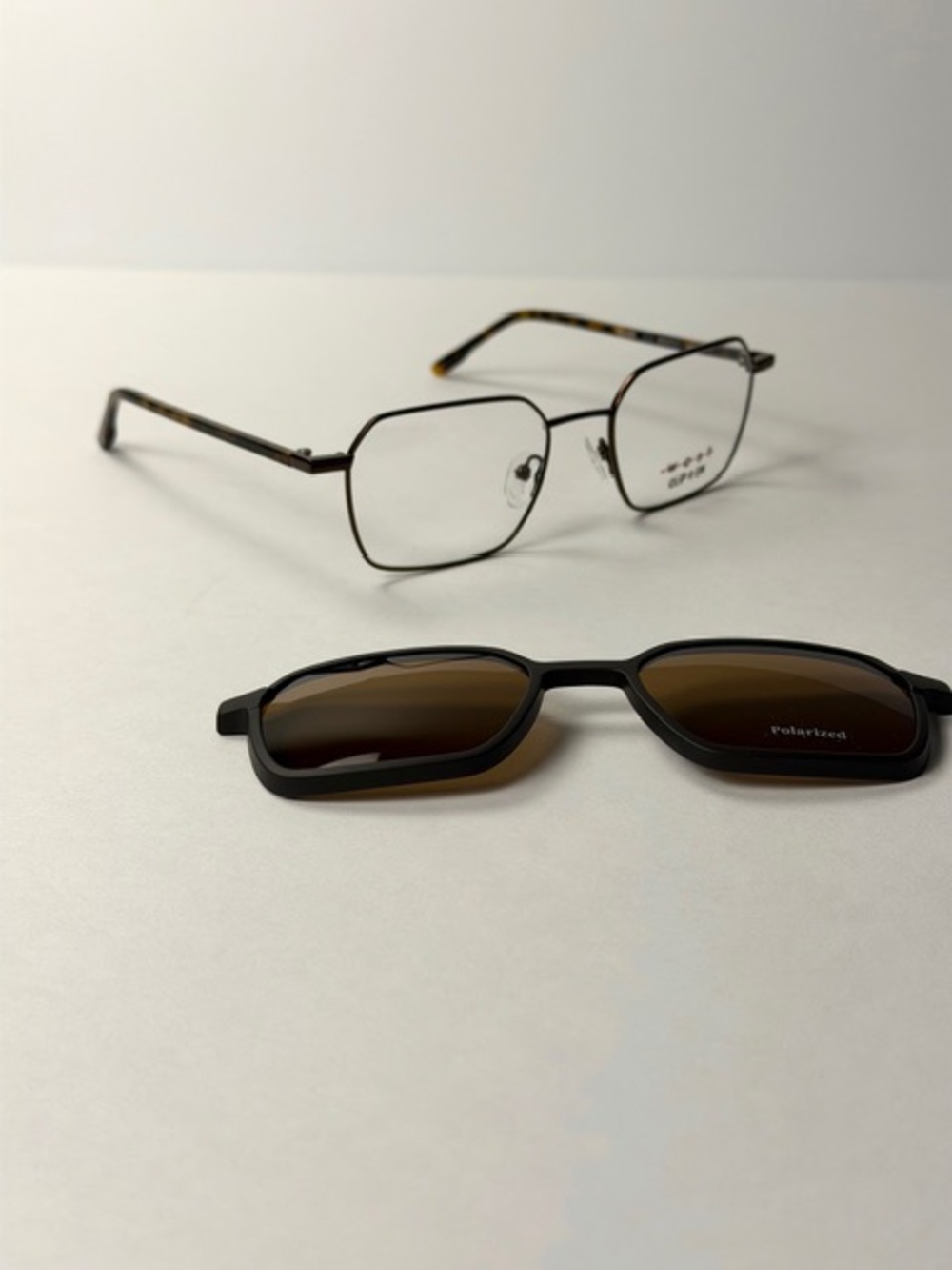 West WV 334 C.3 Brown Polarized Clip On Eyeglasses